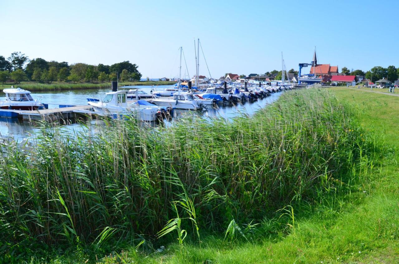 Reetferienhaus - Schaprode Hafen Eksteriør bilde